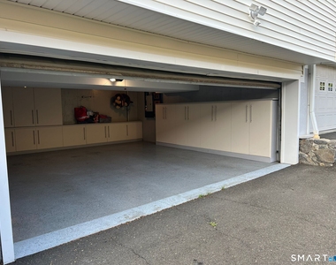 15 Ferris Avenue - Photo Thumbnail 11