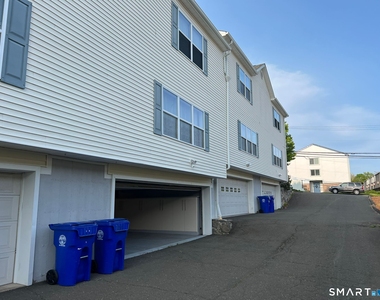 15 Ferris Avenue - Photo Thumbnail 12