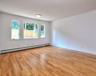 208 Bayberry Lane - Photo Thumbnail 28