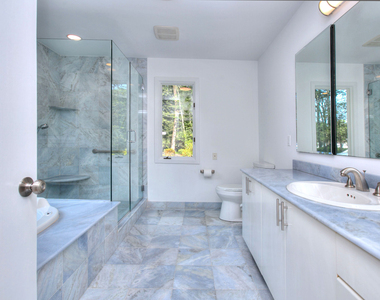 208 Bayberry Lane - Photo Thumbnail 21