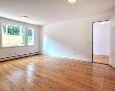 208 Bayberry Lane - Photo Thumbnail 30