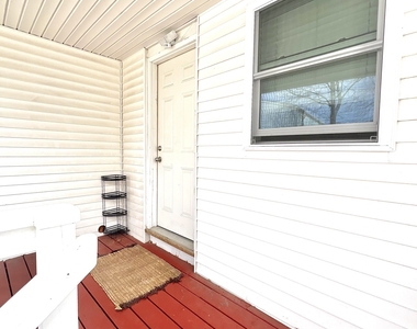 135 Claudia Drive - Photo Thumbnail 2