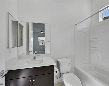 73 Atrani Bay Court - Photo Thumbnail 18