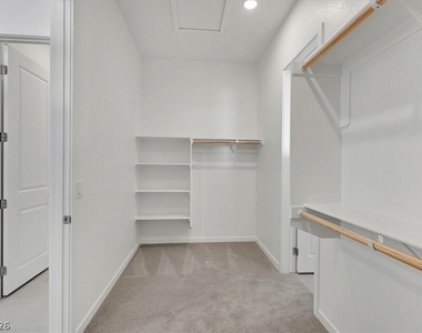 73 Atrani Bay Court - Photo Thumbnail 15