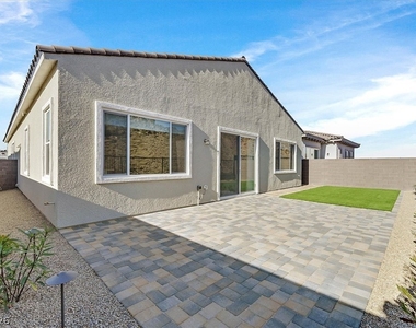 73 Atrani Bay Court - Photo Thumbnail 25