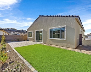 73 Atrani Bay Court - Photo Thumbnail 23