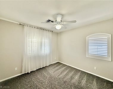 3320 S Fort Apache Road - Photo Thumbnail 13