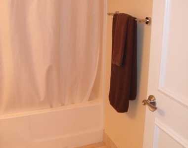 270 Flamingo Road - Photo Thumbnail 9
