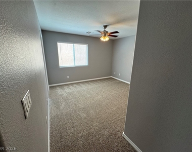 7267 Phlox Road - Photo Thumbnail 20