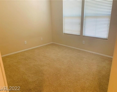 5506 Spiceberry Drive - Photo Thumbnail 19