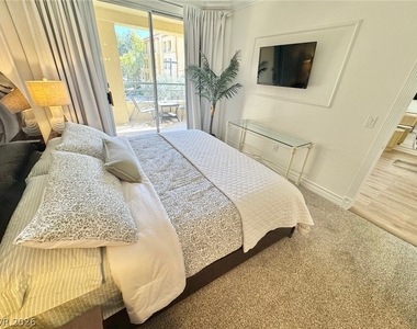 260 E Flamingo Road - Photo Thumbnail 30