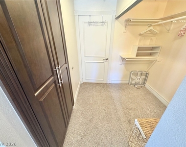 260 E Flamingo Road - Photo Thumbnail 34