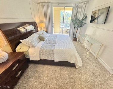 260 E Flamingo Road - Photo Thumbnail 33