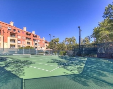 260 E Flamingo Road - Photo Thumbnail 11