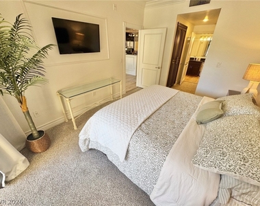 260 E Flamingo Road - Photo Thumbnail 31