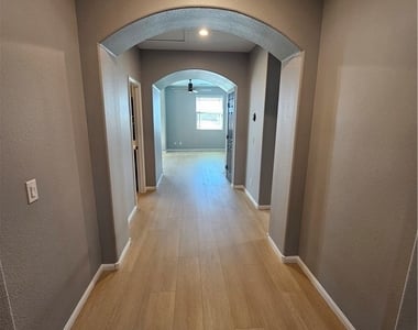 8058 Minots Ledge Avenue - Photo Thumbnail 6