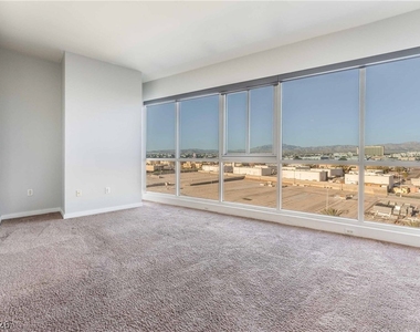 4575 Dean Martin Drive - Photo Thumbnail 1