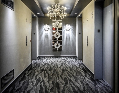 4575 Dean Martin Drive - Photo Thumbnail 28