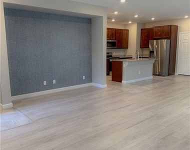 3650 Portici Lane - Photo Thumbnail 23