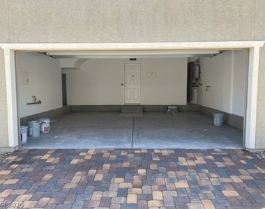 3650 Portici Lane - Photo Thumbnail 21