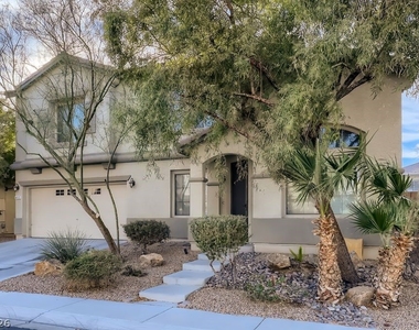 4117 Lower Saxon Avenue - Photo Thumbnail 3