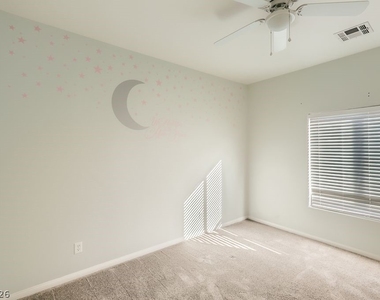 4117 Lower Saxon Avenue - Photo Thumbnail 19