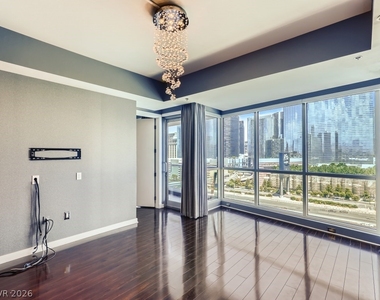 4575 Dean Martin Drive - Photo Thumbnail 5
