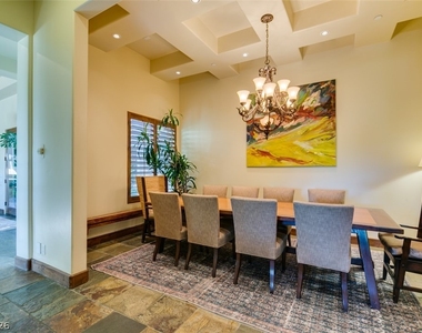549 Regents Gate Drive - Photo Thumbnail 11