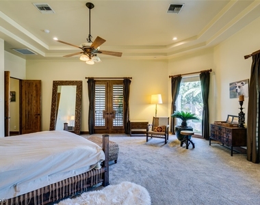 549 Regents Gate Drive - Photo Thumbnail 39