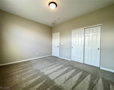 702 Cottonwood Hill Place - Photo Thumbnail 27