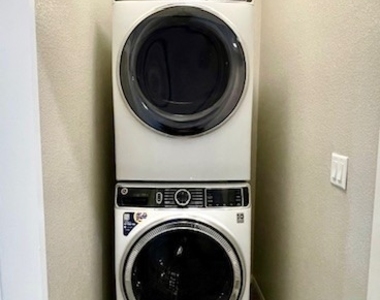 702 Cottonwood Hill Place - Photo Thumbnail 30