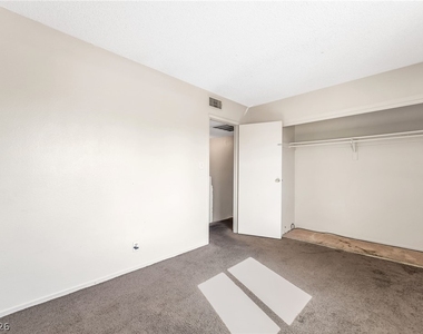 4770 Topaz Street - Photo Thumbnail 7