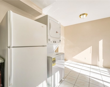 4770 Topaz Street - Photo Thumbnail 17
