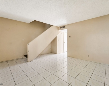 4770 Topaz Street - Photo Thumbnail 11