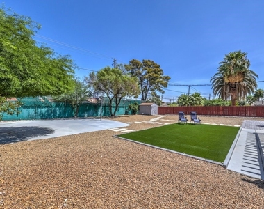 2400 Sherman Place - Photo Thumbnail 30
