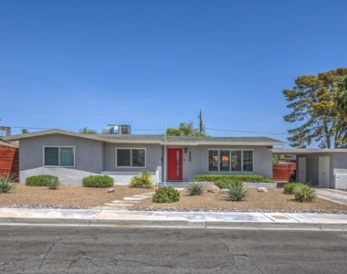 2400 Sherman Place - Photo Thumbnail 3