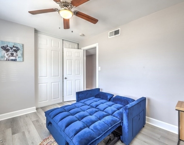 2400 Sherman Place - Photo Thumbnail 22