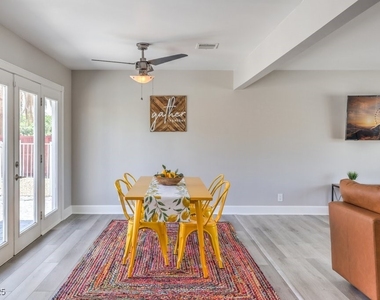 2400 Sherman Place - Photo Thumbnail 8