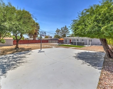 2400 Sherman Place - Photo Thumbnail 31