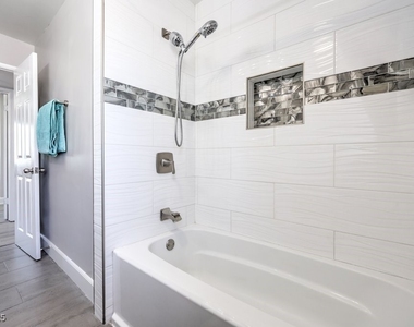2400 Sherman Place - Photo Thumbnail 25