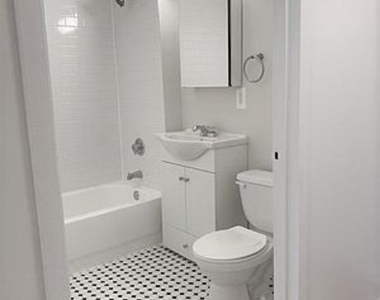 323 West 96th Street - Photo Thumbnail 2