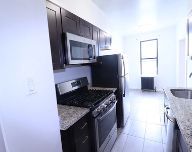 37-33 College Point Boulevard - Photo Thumbnail 6