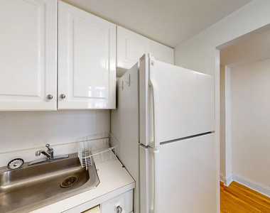 1 Astor Place - Photo Thumbnail 3