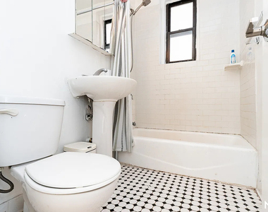 139-09 34th Road - Photo Thumbnail 12