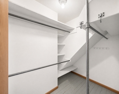 16 Highland Ave - Photo Thumbnail 11