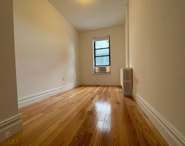 21-81 38th St. - Photo Thumbnail 8