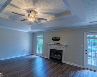 2120 Weatherstone Circle Se - Photo Thumbnail 13