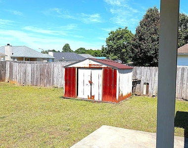 210 Strawbridge Lane - Photo Thumbnail 14