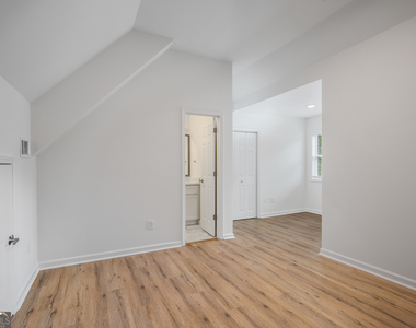 704 Durant Place Ne - Photo Thumbnail 17