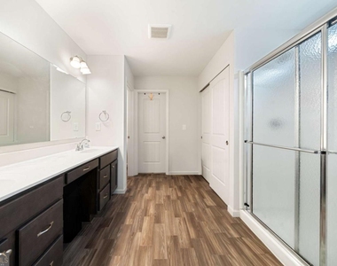 8175 Scenic Ridge Way - Photo Thumbnail 37